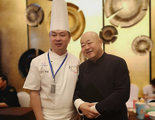 恭贺|许天铭荣获味道中国餐厨行业烹饪艺术家