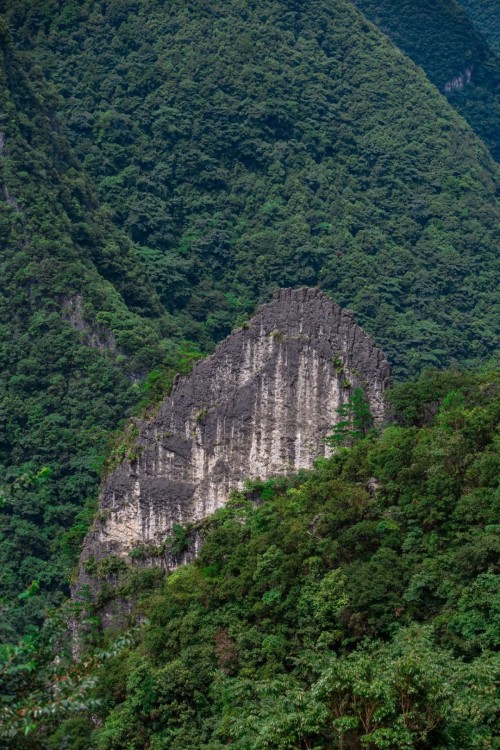 金秋武陵山大裂谷，等你来鉴赏