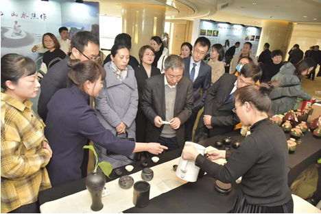 “乘坐高铁游焦作” 焦作（山西）文化旅游推介会顺利召开