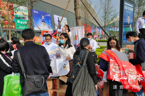 史上展览面积最大糖酒会，广州酒家携“方便速食系列”实力吸睛