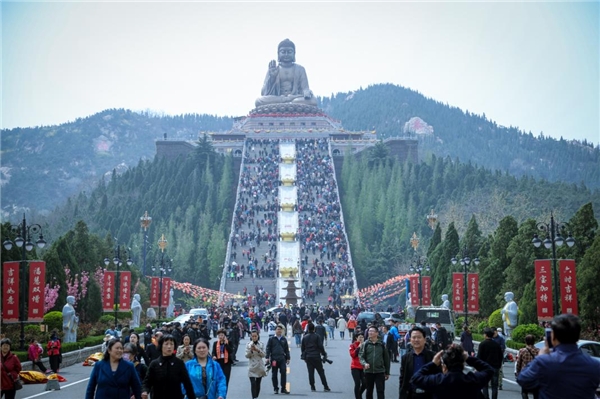 赏花看景吃美食,龙口南山春季大庙会精彩不容错过