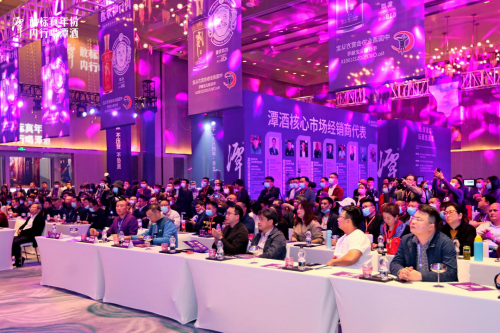 潭酒成为春糖“人气王”，招商现场吸引5000+经销商抢位签约！