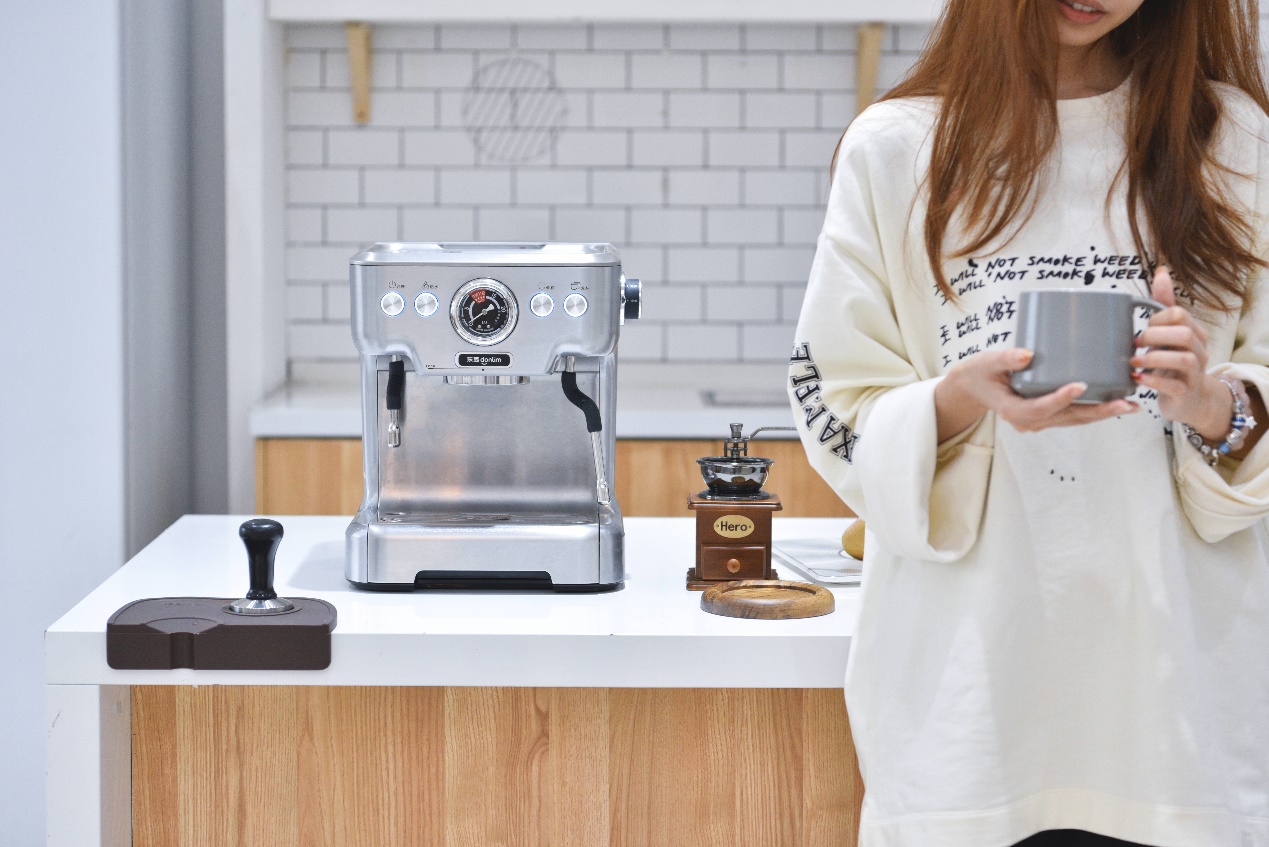 叫板商用咖啡机，东菱这款家用咖啡机优势何在？