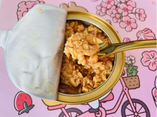 自带食盆的猫粮TA来了
