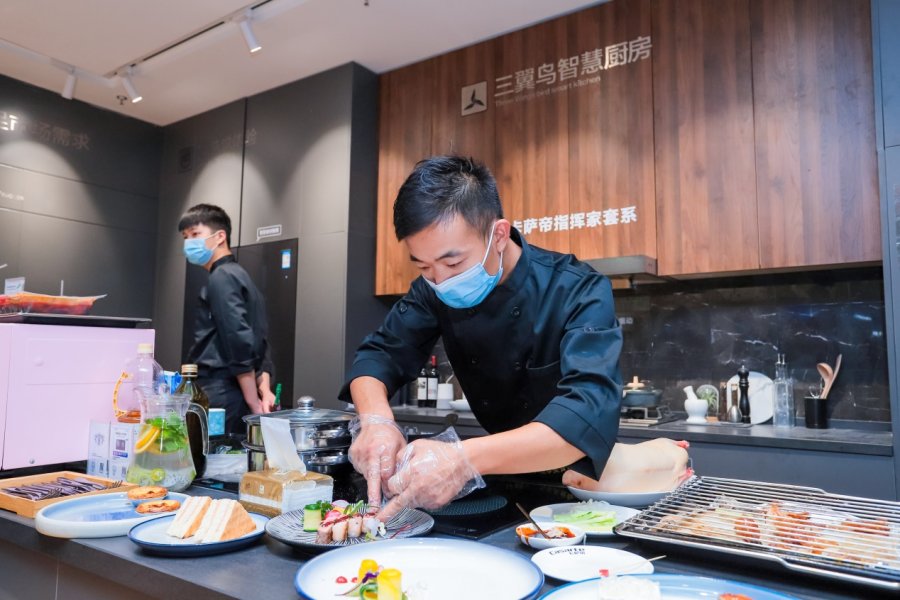 张瑞敏：于第四次工业革命中再生的新范式—生态品牌