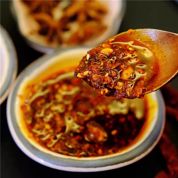 走进鹤壁的传统特色美食方麒麟油辣子