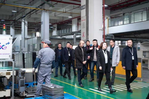 双向奔赴 共谋发展——欧亚达集团高管一行莅临德意智家参观交流