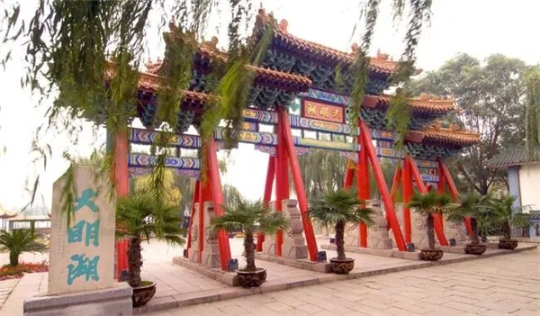 陌生城市的旅途，喆啡酒店将继续伴你左右