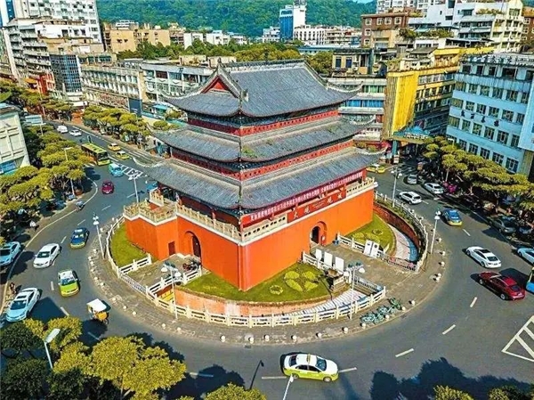 陌生城市的旅途，喆啡酒店将继续伴你左右