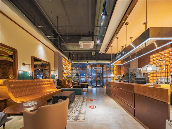 陌生城市的旅途，喆啡酒店将继续伴你左右