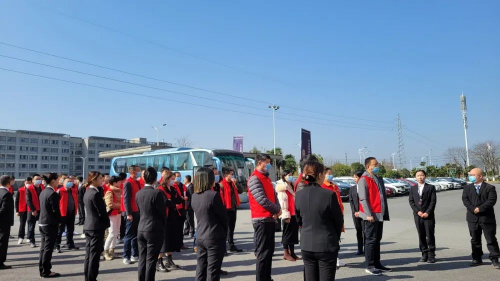 集热潮，成大势，灶未来！ 莫尼集成灶3月招商峰会火爆签单中~