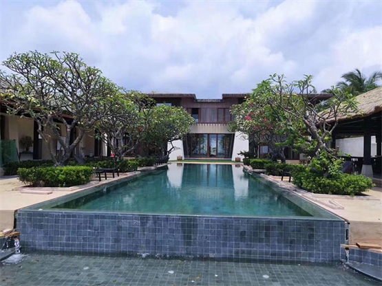 广州千叶设备齐全品牌众多，成功拿下海南泳池设备市场