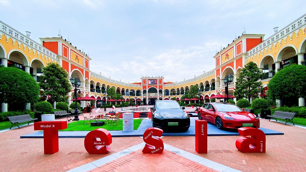 成都佛罗伦萨小镇见证你的浪漫一刻，多种活动享不停