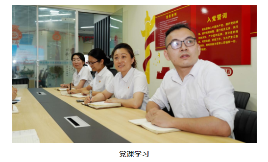 清洁快讯丨百年峥嵘，初心不改——记江城清洗“主题党课我来讲”活动