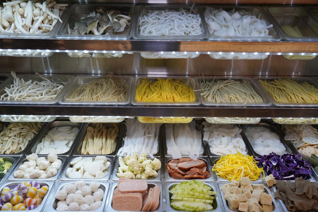 洞察餐饮趋势,做张亮麻辣烫要谋定后动!