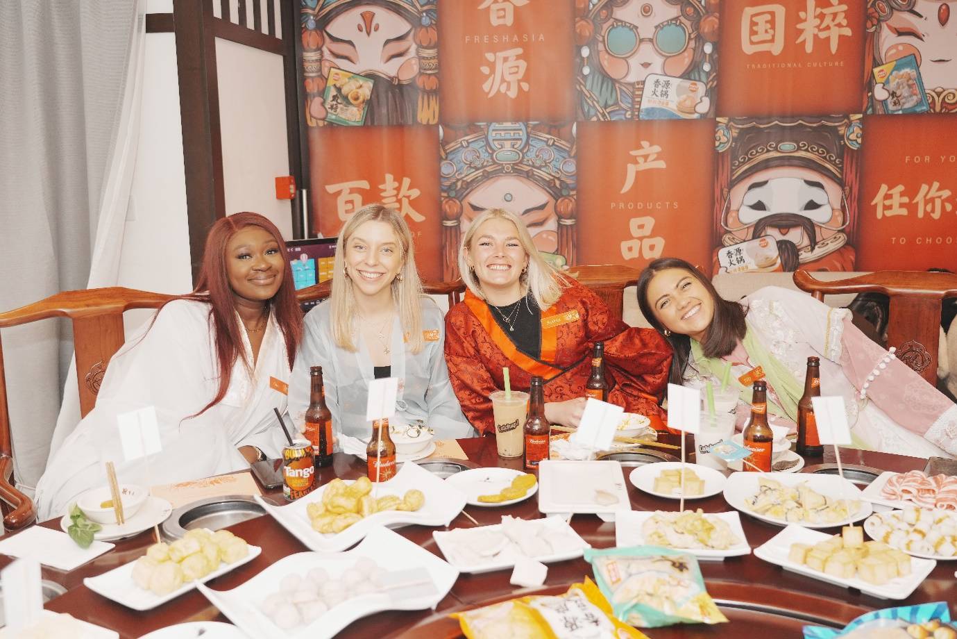 英国香源水饺国粹火锅局！让世界爱上中国味道！ 