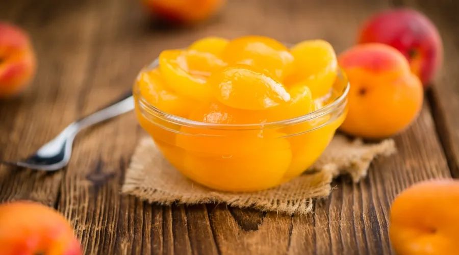 餐饮要闻 | 日销百万，消失的「罐头」卷土重来