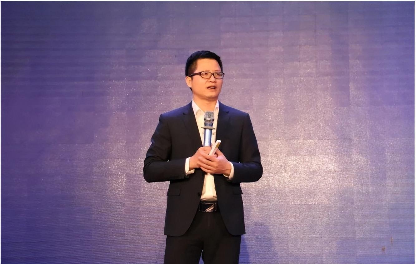 引领灯饰照明行业变革，华艺照明春季发布会信息量很大！