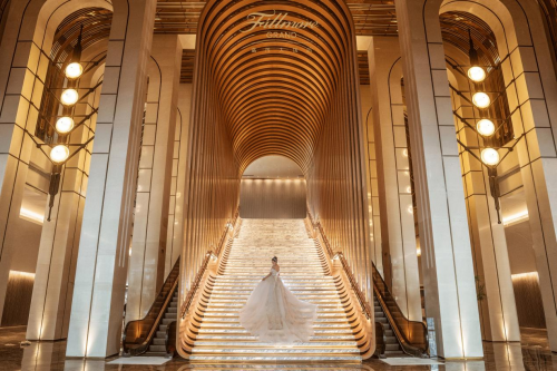 邦奇智能助力打造的合肥这家顶奢酒店，深刻诠释了真正的光影美学之作