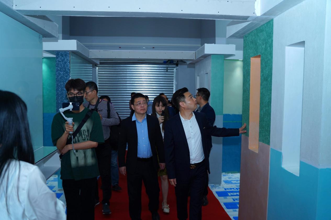 卡百利捐千万公益基金稳就业@“咱们工人有力量基金”