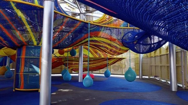 东方绿舟超大体量无动力高空拓展综合体"蜂巢塔"4月29日开业
