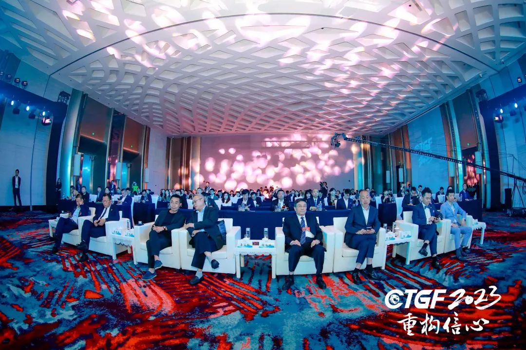 行业观察 快讯丨明辉集团 逐梦新时代，信心赴未来