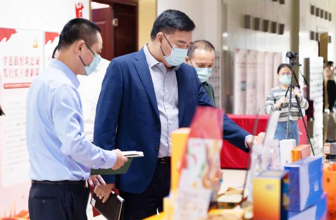 白云山维一植物精油成为“深圳伴手礼”，卓越品质造就“城市名片”