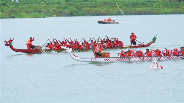 乘龙破浪，奋勇争先！2023屈原管理区第二届河市民间龙舟赛开赛