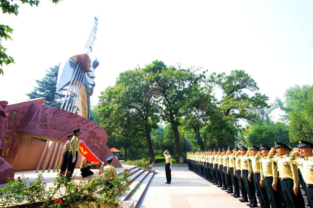 行业观察 快讯丨喜讯 热烈祝贺雅兰寝饰中标火箭军工程大学布草项目