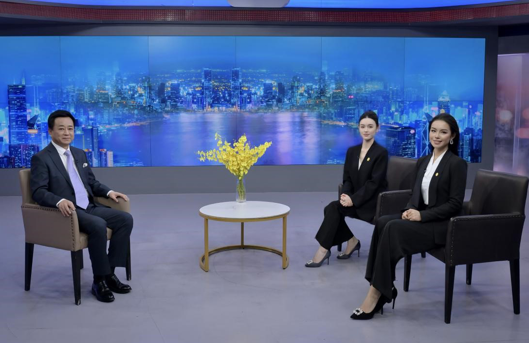 恒发会计李瑞、Tia： 她力量 共赢“丝”路